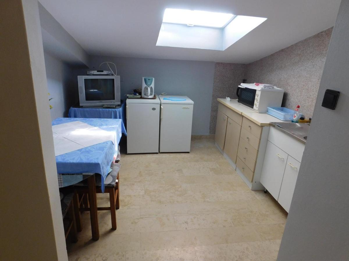 Villa Ana 로비니스코 셀로 외부 사진