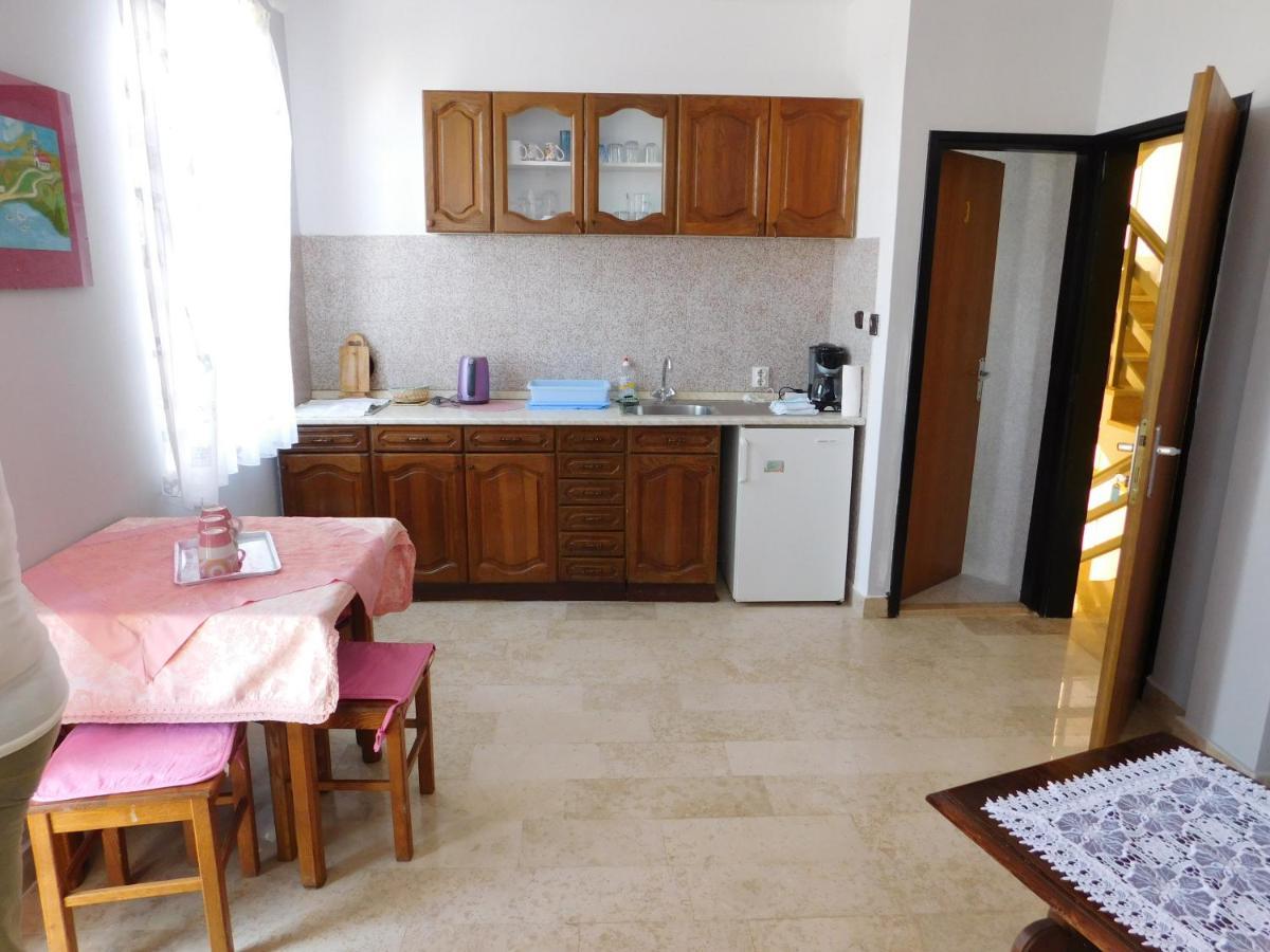 Villa Ana 로비니스코 셀로 외부 사진
